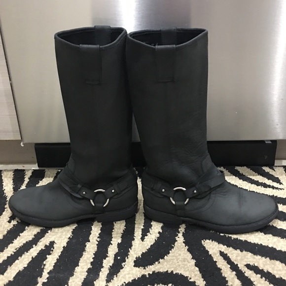 Kenneth Cole REACTION Boots - Picture 2 of 8
